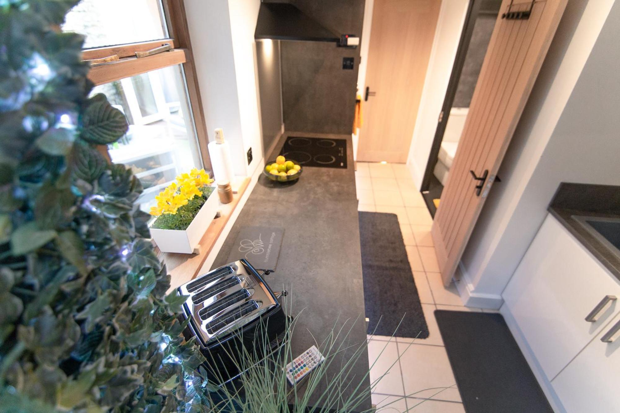 Luxury Bumblebee Cottage Frome Longleat Aqua Sana Bath Dog Freendly 外观 照片